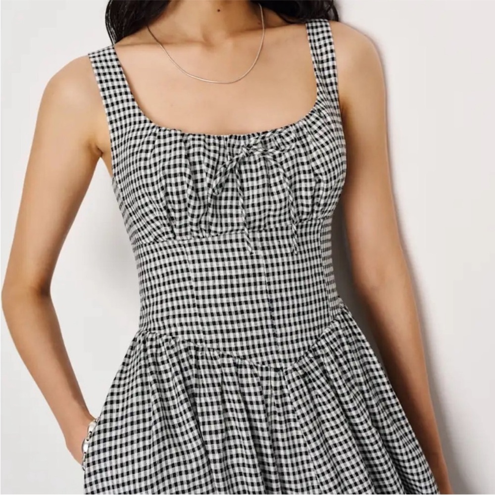 Reformation balia dress - Picture 2 of 5